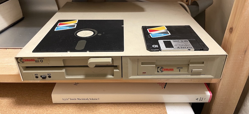 dual format floppy disk drive, with 5¼ inch and 3½ inch floppy disks